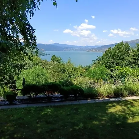 アパート Garage *