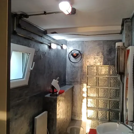 Garage Apartman